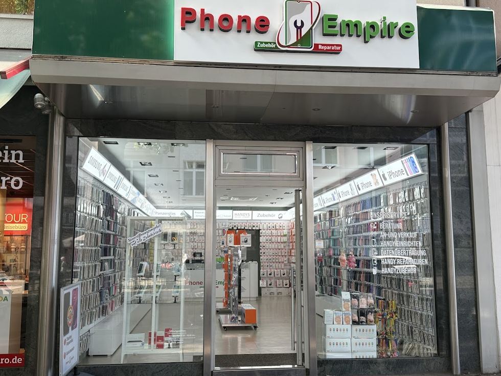 Phone Empire Düsseldorf: Einblick in den Laden (1)